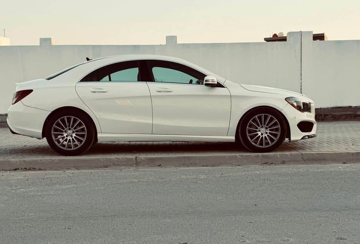 مارسيدس CLA 250 AmG
 موديل ٢٠١٨ السياره جديده نظيفه جدا 
گير مكينة حداديه خير من الله  مكينة ٢٠٠٠ تيربو
الاستفسار السعر ***********
مكانها الديوانية
