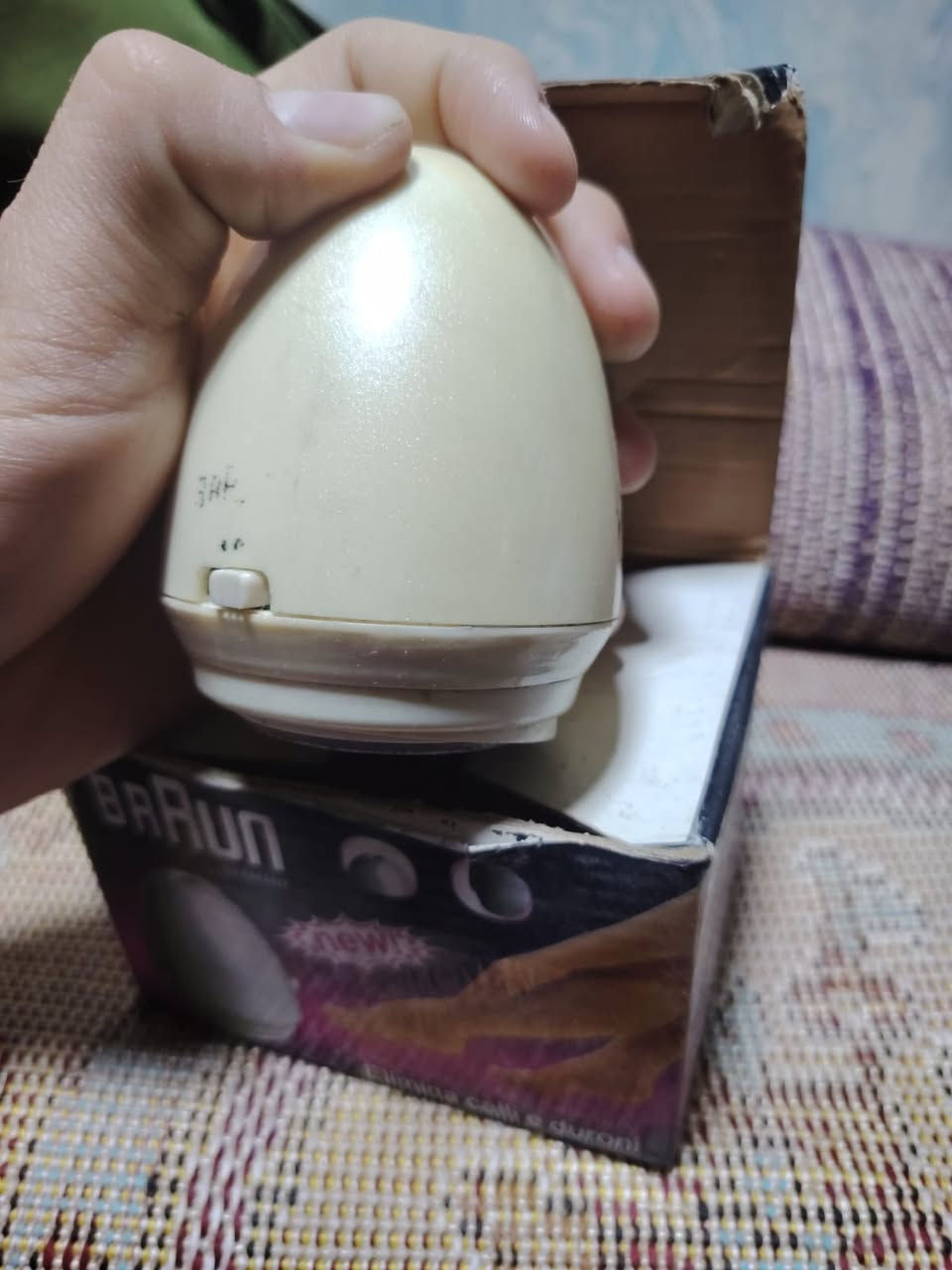 اغراض للبيع السعر للكل ٢٠ الف


**إذا كنت صاحب هذا الإعلان وتريد حذفه لأي سبب، رجاءا أرسل رسالة إلى الدعم الفني**