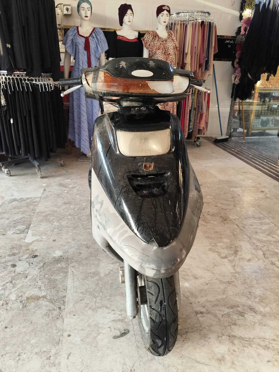 للبيع فضائي 
مكينه مجفته صوتها ناعم. كفراتها موجوده ابلادي 
عوزها فقط كابريتر  لان تخربط 
سعرها 170 وبيها مجال 
***********  المجر الكبير
