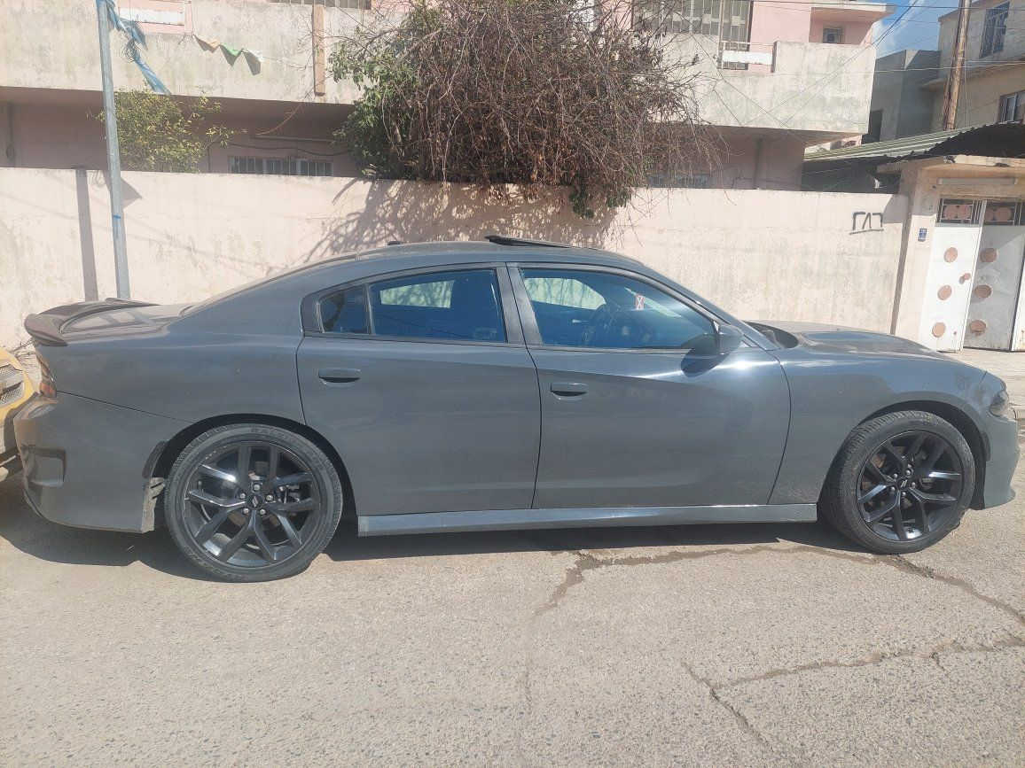 Dodge charger canady للبيع
Model 2017 
V6

مواصفات السياراه
مكينه 3.6 
بصمة تشغيل الابواب الاماميه بصمه
فتحة سقف 
شاشه كبيره+كاميراه
شفتات+تحكمات استيرن
كشنات كهربائيه+تدفئه
لدات اماميه + لايتات زينون +بلاجكتورات
السياراه فور ويل ملغي

السياراه تبديل لون من نفطي الى سمنتي وصبغه كلش حلو نفس لون البلاد شواصي وراس الدبل كفاله 

رقم اربيل سنويه جديده لحد ٢٠٣٠ رقم جديد وفحص وهزه
تبريد وتدفئه شرط السياراه عليها ادامه كامله نوزلات بلكات مجاول منظومة بانزين جديده صدر امامي وخلفي جديد
مكان السياراه بالموصل
 سعرها بلاش 156$ ورقه
رقم صاحب السياراه ***********
