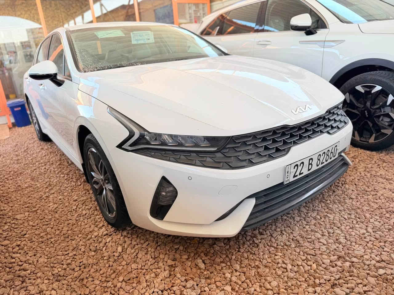 K5  KIA. 2023
مكينه 2000 دوش 

كشنات جلد + كهرباء 

تشغل عن بعد 

ويل كروم المرغوب 

مري شفط 

شاشه كار بلي اصليه

5 وضعيات قياده. 

سيار كفاله عامه بيه شخط صغير بلجاملغ مبين بلصور 

سعر 198 بيه مجال قليل كلش 

متواجد وتساب ***********.
