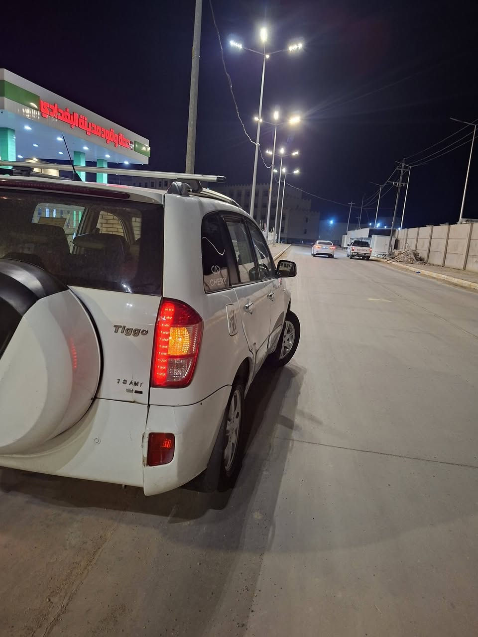 اسلام عليكم اخوان تيكو للبيع موديل 2013 سياره مكفوله من ضربه وتبديل فقط بلحافه مال البيبان تنكيداخياس بسيط مثل موضحلكم بلفيديو  تخم تاير جديد حداديه خلفي امامي جديد  رقم نجف تحويل ثاني يوم التحويل السعر 45وبيه مجال بسيط العنوان كوت مركز مدينه الهاتف *********** غير متواجد ع النت فقط اتصال
