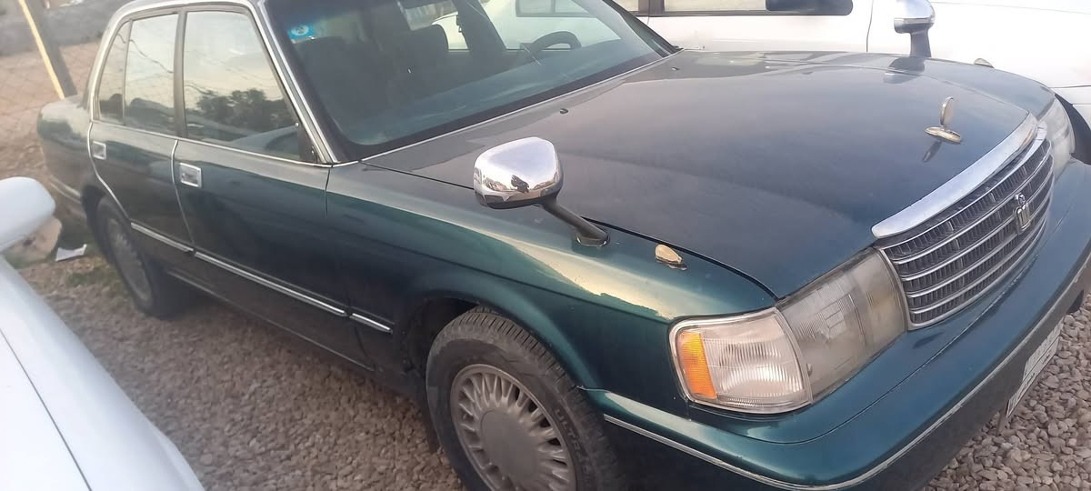 السلام عليكم أرنب موديل ٩٣ مكفوله قصه نقل جثه ضربه قويه كير مكينه تبريد فقط غاز// سياره صبغ للجماليه رقم انكليزي سنويه ل 29 مجدد رقم نجف// سياره جاهزه// السعر ٦٧ بيها مجال للشراي// ***********
