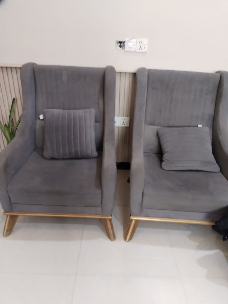 تخم قنفات تركي ١٠ مقاعد للبيع اي ضرر مابي


**إذا كنت صاحب هذا الإعلان وتريد حذفه لأي سبب، رجاءا أرسل رسالة إلى الدعم الفني**