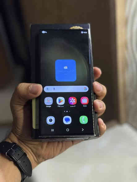 S23 ultra
256 GB
الجهاز وباكيته

مستبدل ضهر الجهاز
وشخوط بالشاشه مثل مموضح بالصور

٥٩٠ الف قفل

صليخ شارع ال٦٠٠ فرع مجمع الكوخ

***********
