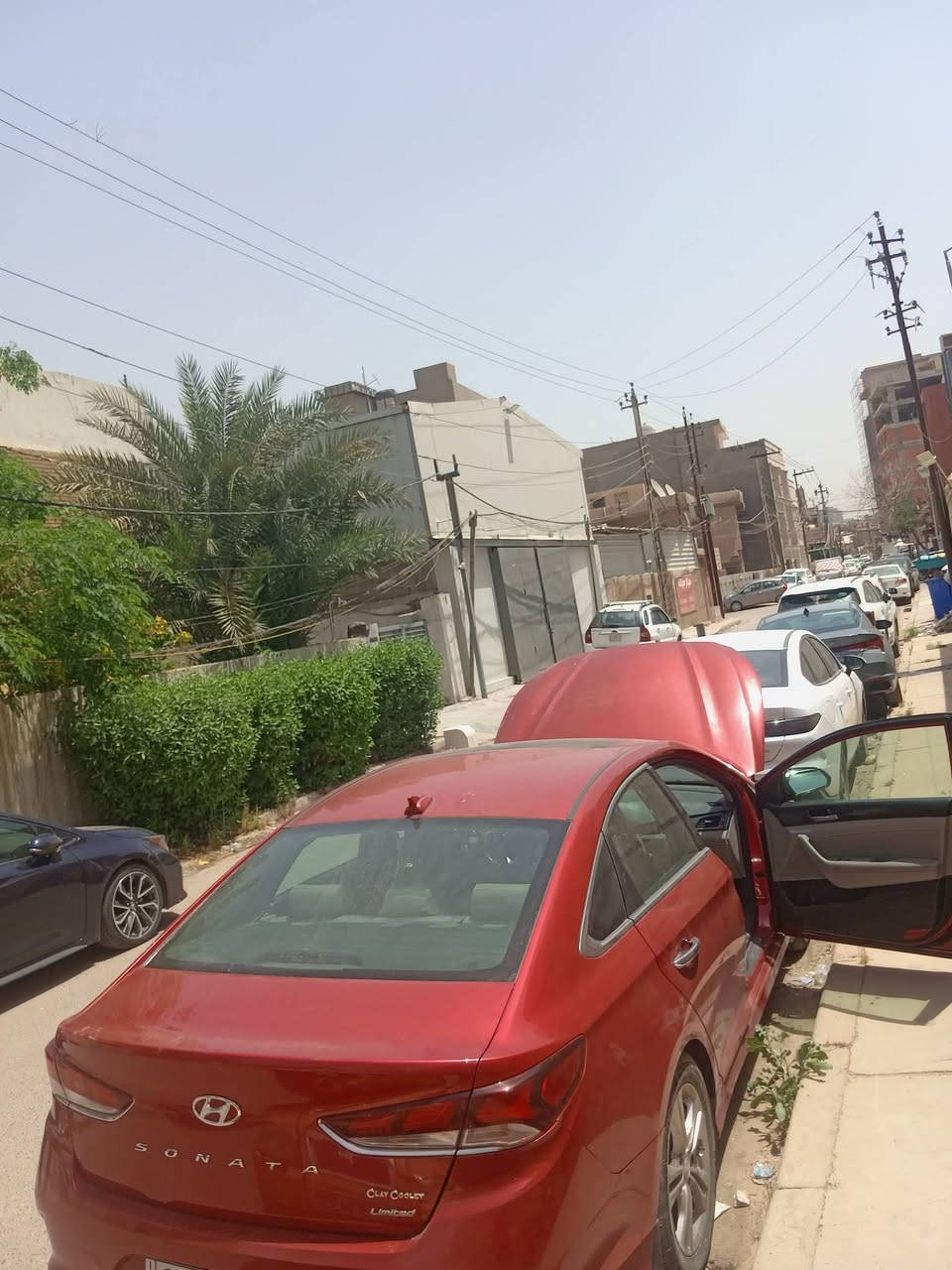 السلام عليكم سيارة للبيع ٢٠١٩ sonata مكينه ٢٤٠٠ 
هزه 
وفحص 
سنويه باسمنا 
رقمها اربيل 
تحويل مباشر 
قطعتين تبديل بنيد 
وجاملاخ
عنوان بغداد/كراده خارج
الرقم للتواصل:  *********** واتساب
***********
اتصال
