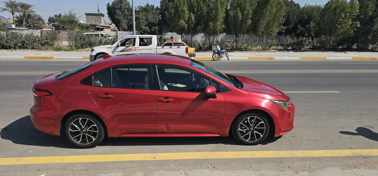 سلام عليكم
كورلا للبيع موديل ٢٠٢١ 
رقم بغداد بسمي 
مواصفات le
سياره حادثها جاملغ وبنيد  صور الحادث مرفوقه مع الصور
مكينه ١٨٠٠
شاشة كبيرة 
اوتو هولد 
تحكم جهتين 
كامره دواره 
تحديد مسار 
رادار
سايد بريك دكمه 
ماشيه 64 الف 
سياره جاهزة من كلشي كير مكينه تبريد صدر شغل واطلع  
مكان السياره الدوره  
السعر ١٣٥  
رقم تلفون ***********
