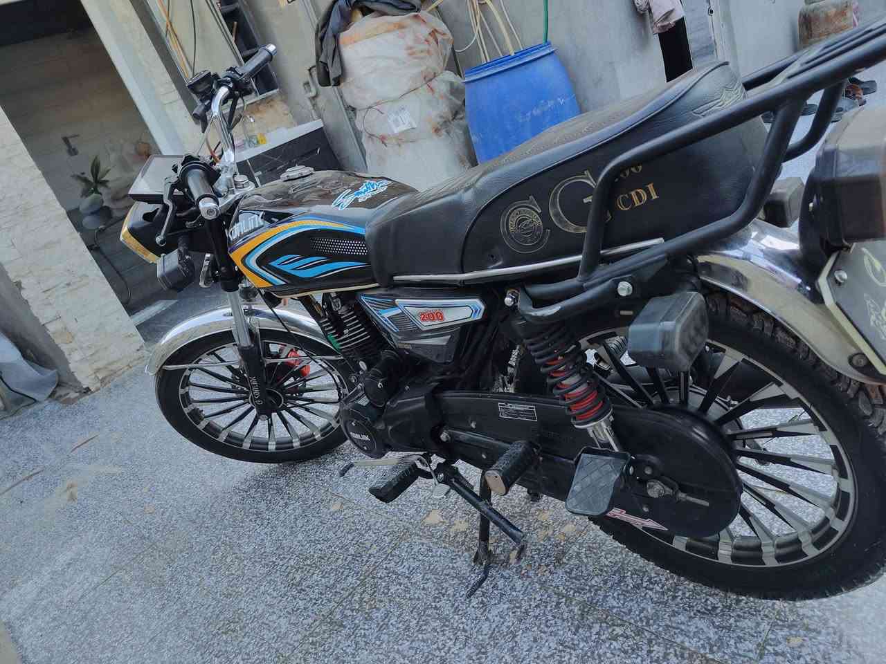 سيفان 25 مكينه 200 اوراق كامله للبيع بسعر مناسب مكاني بابل الحمزه الغربي واذا عدك مراوس عادي اتصل وتدلل
***********
***********
