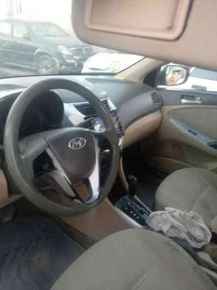 سلام عليكم اكسنت موديل 2012 خليجي  مكينه وكير وتبريد جدد صدر امامي خلفي تخم تاير كله  بسمنه رقم نكليزي مشروع وطني سياره مال بيت سعر 85 وبيه مجال رقمي *********** مكان دوره هورجب ،. مكلف بل نشر
