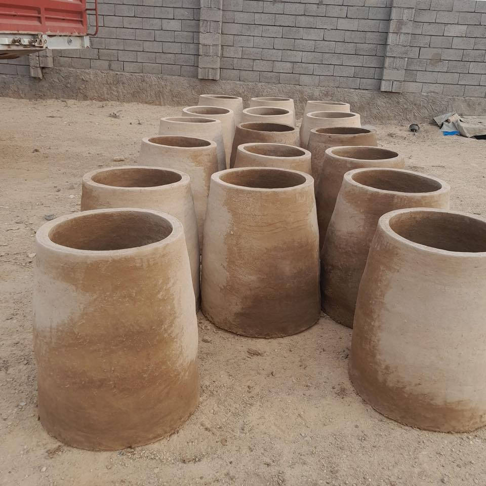 يالله... بدأ موسم تنانير الطين وقرب شهر رمضان علينه

السلام عليكم....

يوجد تنانير طين درجه اولى مال الديره خبز وشوي واجانه رمضان... وتوصيل لباب بيتك مستعدين تجهيز الافران والمطاعم والبيوت عليك بس تتصل 

للاستفسار والاتصال ع رقم*********** وتوصيل داخل الانبار فقط ....متواجد واتساب***********
سعر تنور واصل باب البيت 25
