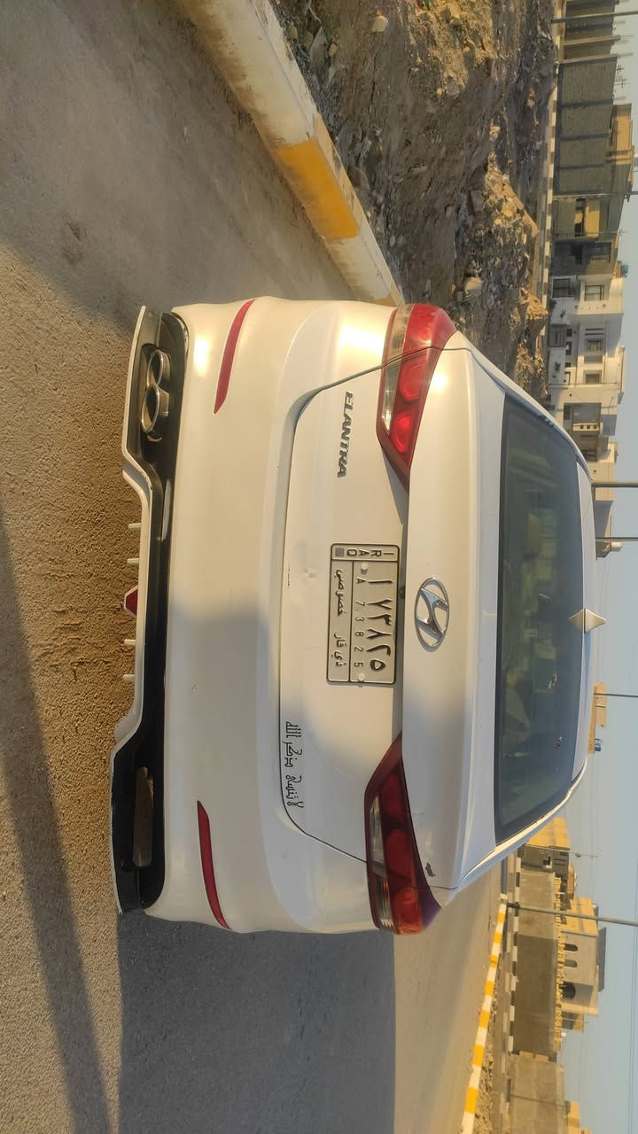 النتراء18 للبيع وارد امريكي تبديل باب وتعمير الباب الخلفي نفس الصفحه ضربت امريكا فقط ماحرك مامفتوح كير كفاله السعر 122وبيه مجال للشراي***********
