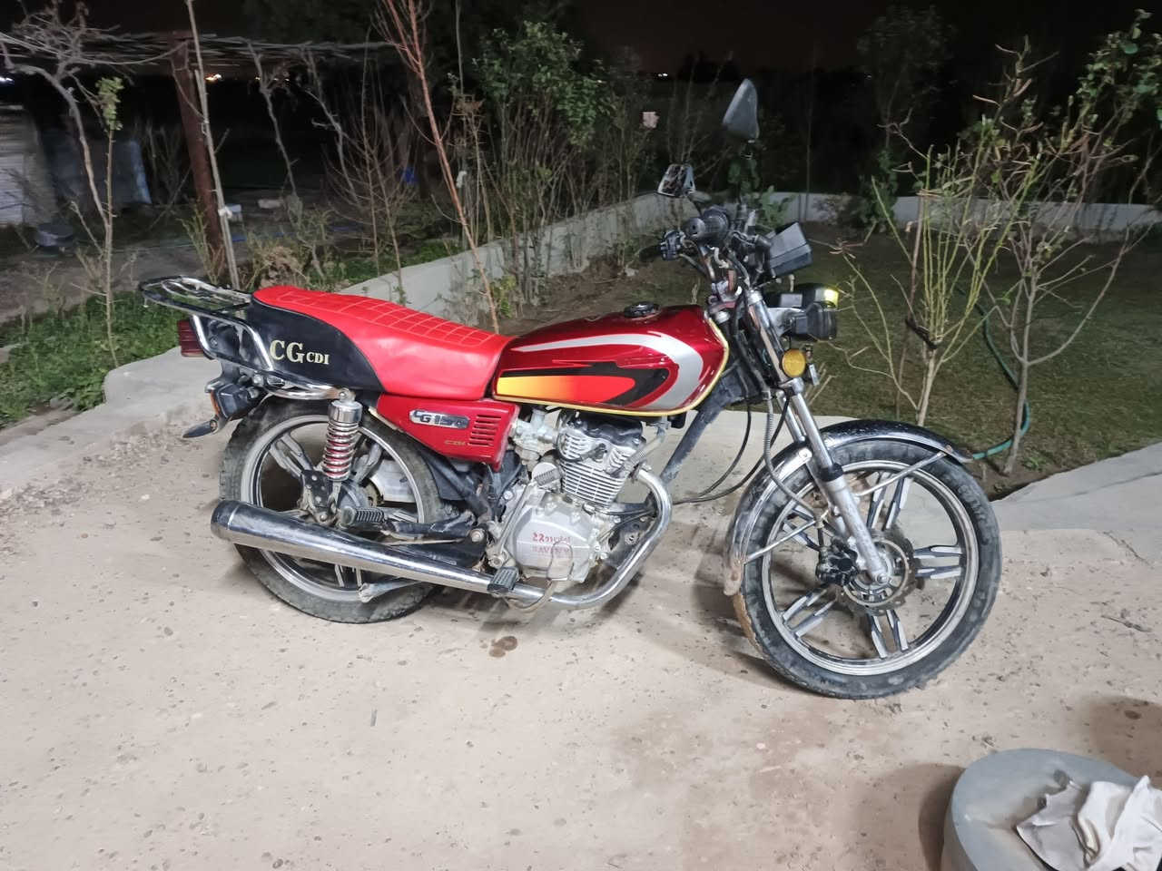 سلام عليكم موطور يراني البيع موديل2023 صانصه كاتم  السعر 650 وبي مجال مكان الفلوجه السجر، رقم  الهاتف  ‏‪***********‬‏
