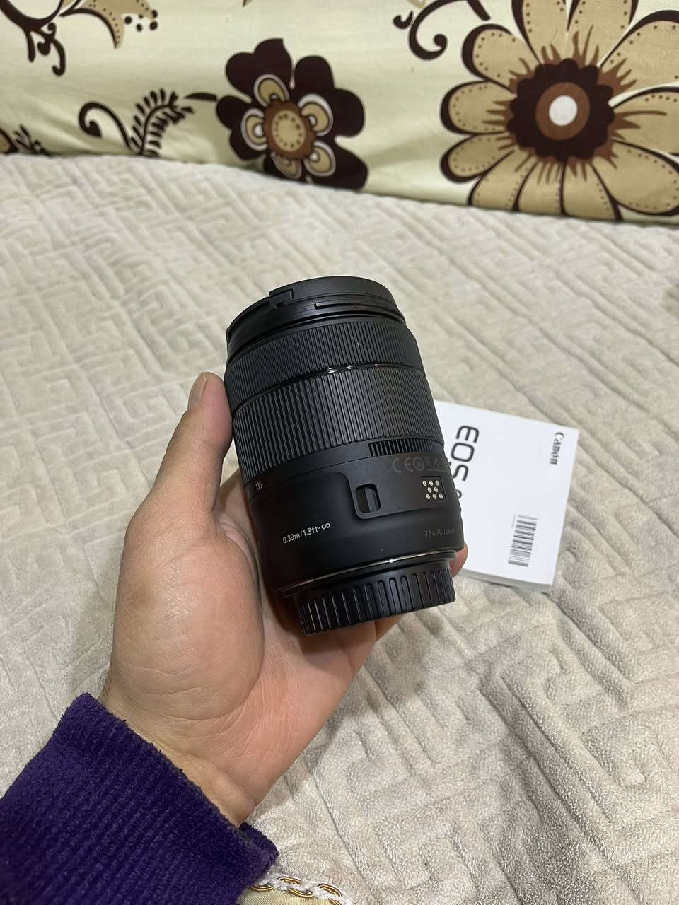 السلام عليكم ورحمة الله وبركاته 
كأمره كانون 90D حتى كارتونتها موجوده 

للبيع 

الرقم : ***********
