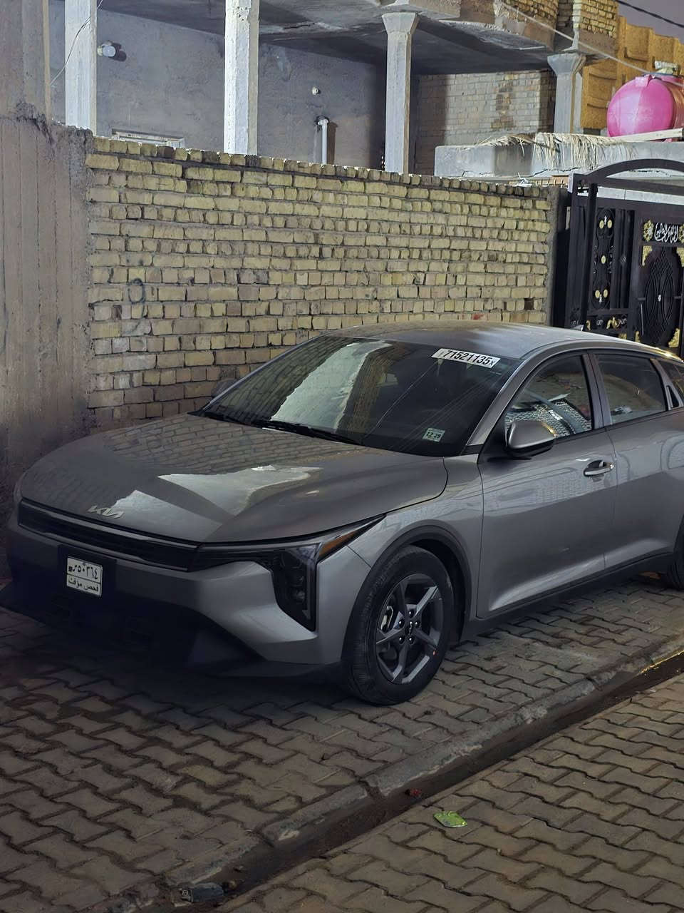 كيا  K4  Ex للبيع (رقم مثنى شهداء )
موديل 2025 
مواصفاته 
بصمه و وبصمه ابواب 
اناره ترحيب عند الاقتراب من السياره
تشغيل عن بعد
صندوق ذكي يفتح عند الاقتراب من السياره
رادار امامي وخلفي  وجانب
لايت لد 
الكشنات الاماميه تدفئه + المقود تدفئه
شاشه اصليه وكامرا اصليه
شاشه كاربلي
شاحن واير ليس
سايد بريك بصمه
تحكم مقود كامل 
وبعد المواصفات المعروفه بال K4
حادث جاملغ خلفي نفسه معدل فقط ماشيه 10 الف ميل 

مكان السياره رميثه ***********
