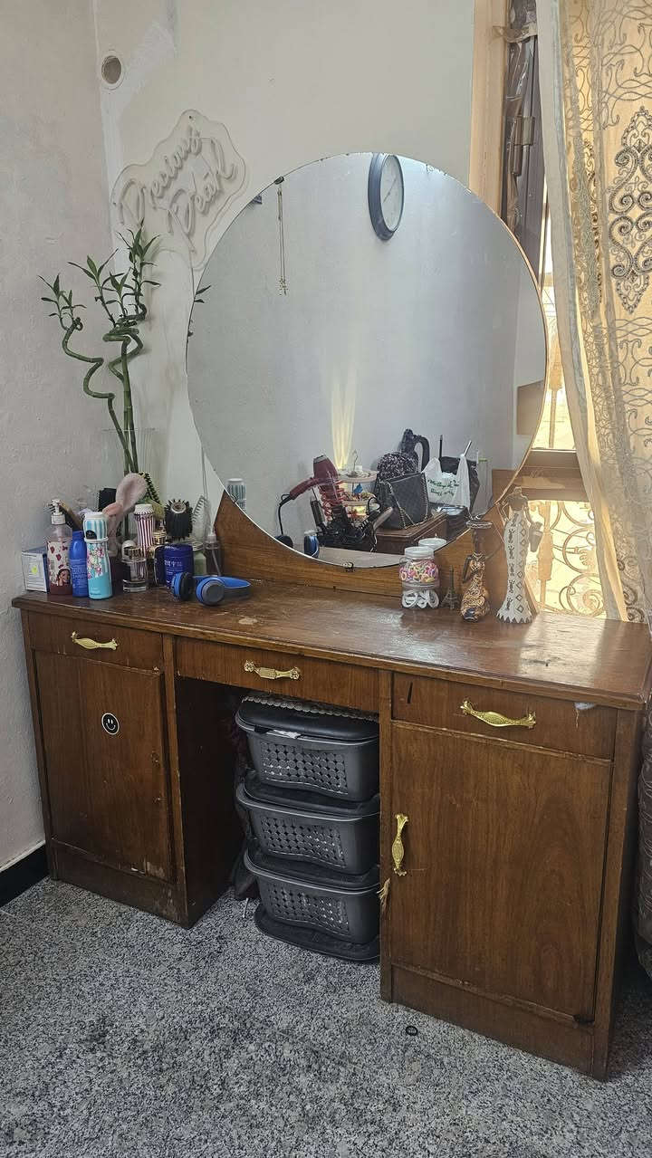من رخصت صاحب الكروب غرفه خشب مابيها ضرر ٢٥٠ وتفاصيل خاص


**إذا كنت صاحب هذا الإعلان وتريد حذفه لأي سبب، رجاءا أرسل رسالة إلى الدعم الفني**