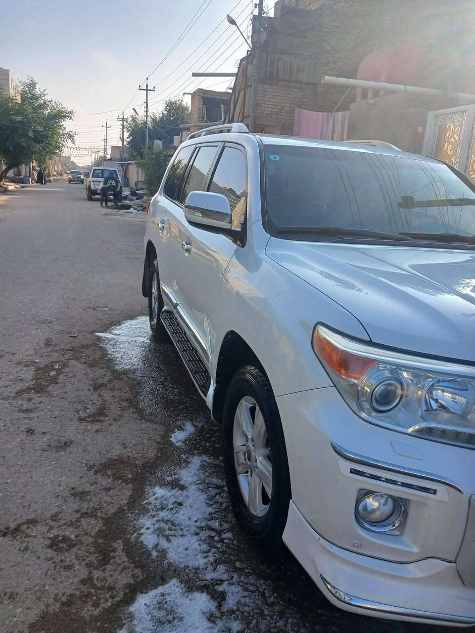 سلام عليكم الاندكروز موديل 2013 بريم رقم بغداد بسمي تحويل ثاني يوم السونار مرفق سياره مكفوله كير ومحرك وصدر تخم تاير سياره خير من الله ميحتاج اكتب موصفات البريم فول واحد على واحد محرك سته سلندر السعر 365 مكاني بغداد الاتصال ***********
