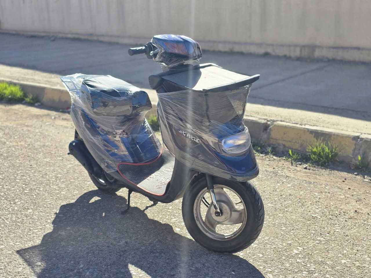 دراجه يامها للبيع مابي اي عيب كل شغال أو بلادي سعر 380 عنوان كركوك رقمي ***********
