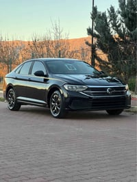 جيتا ٢٠٢٤ • داخلي كريمي • حادث خفيف