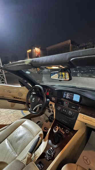 للبيع  
السلام عليكم اخوان 
 سياره bmw كشف 2010 
 
فول موصفات واحد على واحد اعله فئه والسيارة خليجي ونظيفه ما ناقصه اي شي 
 
موصفاته 

1-اوامر صوتيه 

2-نظام كشف الاعطال 

3-نظام خرائط ذكي 

4-نظام خزن الاغاني على الذاكرة السياره

 5-نظام بلوتوث اتصال

6-اللايت الامامي عدسات متحركه تنزل وتصعد وتدور اذا ضربت عليه لايت 

7-مري قلاب +تعتيم اذا ضرب عليه لايت 

8-حساسات امامي خلفي جدا قويه 

9-جنطه شفط 

10- سستم صوت +دمامات جوه الكشنات صوت يخبل 

11-كشف حديد 

12-تدفئه بالكشنات +كشنات جلد
 
13-لايتات زنون 

14-تحكم ستيرن 

15-حساس ويل

16_زراكات باللايت  

17_كشنات جلد وذاكره ممري يحفظ  وضعيات ٢

18_تحكم بالتبريد من الستيرن

19_كروز سرعه  

20_ماوس للشاشه 

السعر 95 وبيها مجال

 للاستفسار الاتصال 
***********
