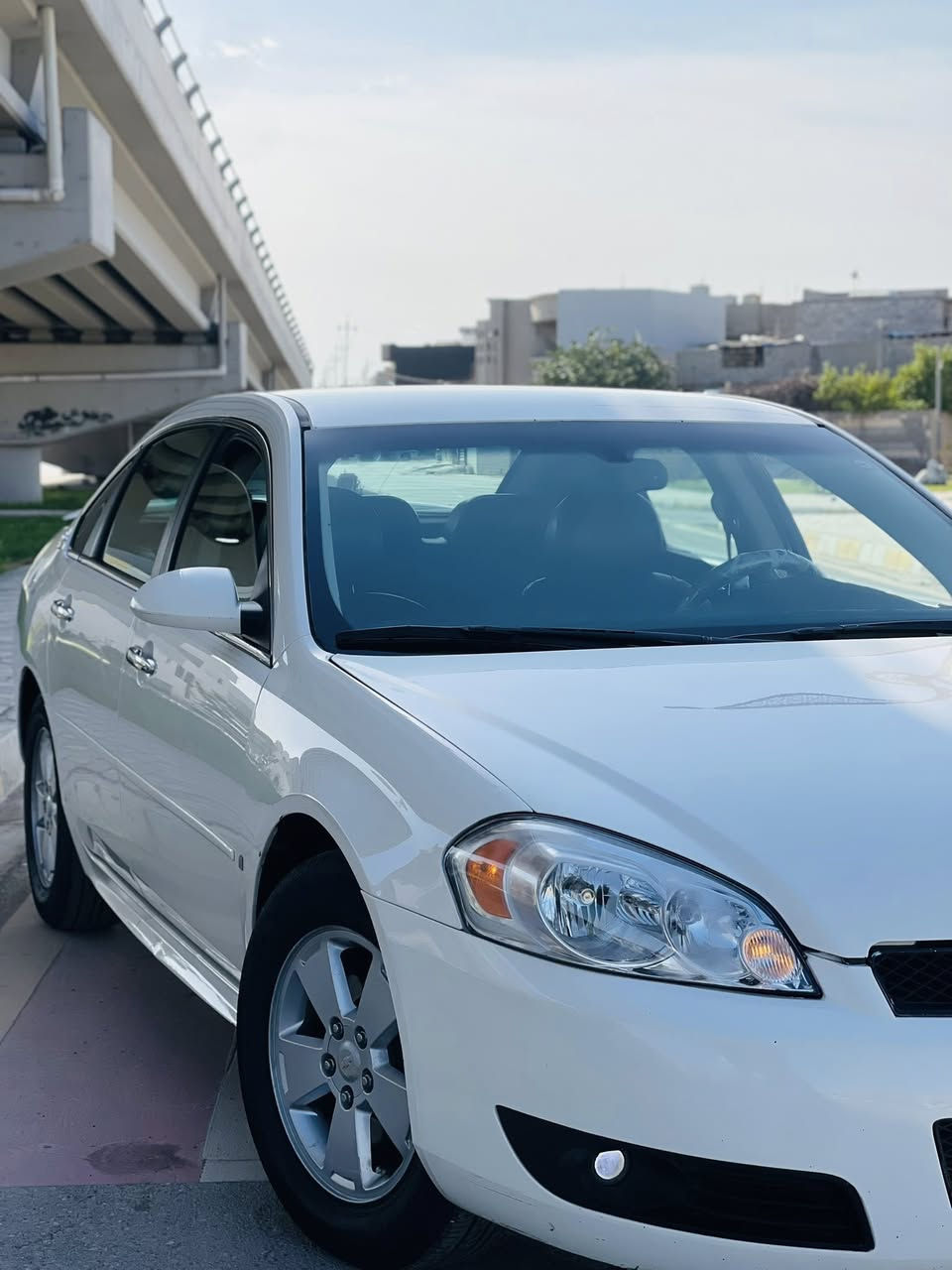 سلام عليكم امبالا للبيع موديل 2009 مكينه 3500 سياره بيه ربع بونيد و قبق صندوك و بيه جم مكانات تعديل سياره مال بيت رقم وهزه جديد  كير ومكينه بشرط سعره سياره 96 وبيه مجال مكان سياره كركوك رقم تلفون ***********
