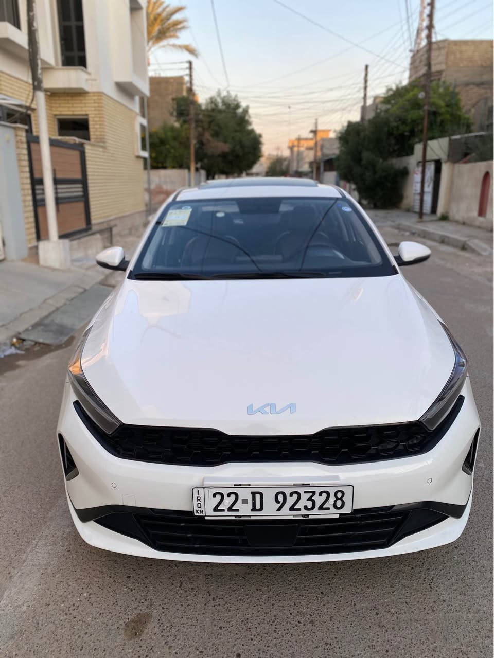 كيا K3 تجميع موديل 2024 

السياره مكفوله من ضربة وصبغ وتبديل 

المواصفات فول الفول

بصمه ابواب وبصمه تشغيل 

محرك 1500 دبل نوزل 

رقم اربيل بسم شخص عربي شرط التحويل           

شاشه ديجتال          

لد امام خلفي نهاري

لايت زنون عالي ناصي                                         

كشنات جلد

هند بريك بصمه 

تبريد لمس شاشه 

اوتو هولد           

فتحه سقف                                             

حساس لايت 

حساس خلفي بلادي 

حساس أمامي بلادي 

كاميرا خلفيه بلادي 

نضام تشغيل الكامره

شاشه  كبيره اصلي ابل كار بلي 

نضام ترحيب مري شفط

نضام مود درايف إيكو وسبورت و عادي

تحكم ستيرن فول 

ويل كب كروم 

لد امامي نهاري

مانع انزلاق

ايرباكات عدد 6

للاستفسار  *********** سيف مكاني شهداء البياع او حي الاعلام السعر ١٤٣ورقة بيع او مراوس حسب القناعه بغداد, العراق
