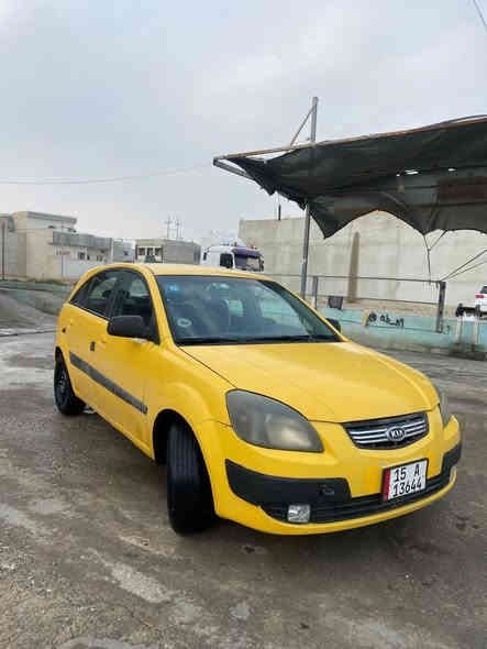 🔴“Kia rio 2006”
سلام عليكم كيا ريو موديل (٢٠٠٦) سيارة بدون ضرر شرط 
السيارة محرك وكير شرط 
هيئة وغرامات مصفرة 
طخم تاية بالسيارة
رقمها انبار الدولي 
(كير عادي) 🔴
السيارة حلوة ونضيفة مايحتاجلها مصرف 
تحكمات ستيرن ✅
تبريدها ماشاءلله ثلج ❄️
الشرط الوكالة والتحويل ✅
#السعر_70
للاستفسار(***********)
