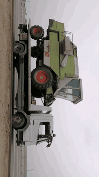 كرين نقل جميع المعدات الزراعيه لجميع المحافظات العراق***********
