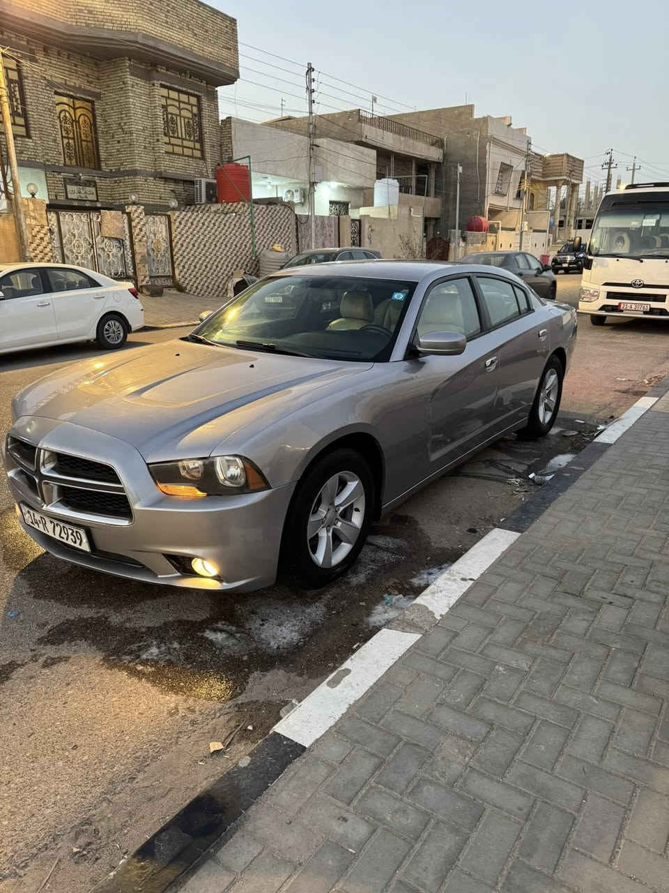 جارحر واردكندي مكفوله من الضربه بيها فقط البنيد مبدل وبيها صبغ مكانت بابين ومداكر إماميه بدون معجون صبغ فقط سياره فول مواصفات ماعده الفتحه مكينه كير حداديه تبريد تخم تاير 
سنويه جديده أنريد تحويل علما ان السياره 2013 وكانت 14 ورجعتها على موديلها الأصلي 2013 بعلم الدوله المرور والكمرك 
ونتكفل كافه الأصوليات والعيب الشرعي سعرها 145 مكاني البصره للاتصال *********** والله يرزق الي ياخذها
