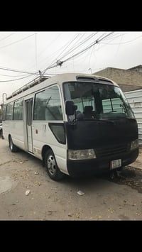 من رخصت صاحب الكروب كوستر 2009 ابيض أصل رقم الشمالي باسمي بيه صبغ يم ش...