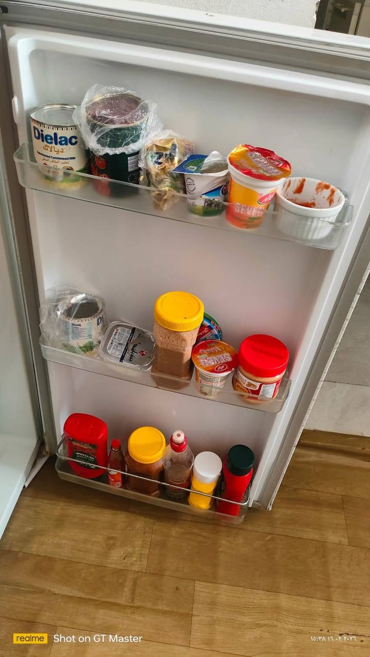 ثلاجة شغالةرنضيفة حجم وسط السعر 100 وبيهه مجال بسيط للشراي


**إذا كنت صاحب هذا الإعلان وتريد حذفه لأي سبب، رجاءا أرسل رسالة إلى الدعم الفني**