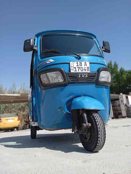 تكتك TVS. موديل 2022.جديده بالكامل.ما بيها نقص
المحرك مجدد قبل فتره شغل درجه اولى ما بيها ضربه قوية بدون اي صبغ او تعديل.. رقم بابل بأسمي. 
سعرها ستة ملايين و خمسمئة الف
للأستفسار اكثر.

***********.
