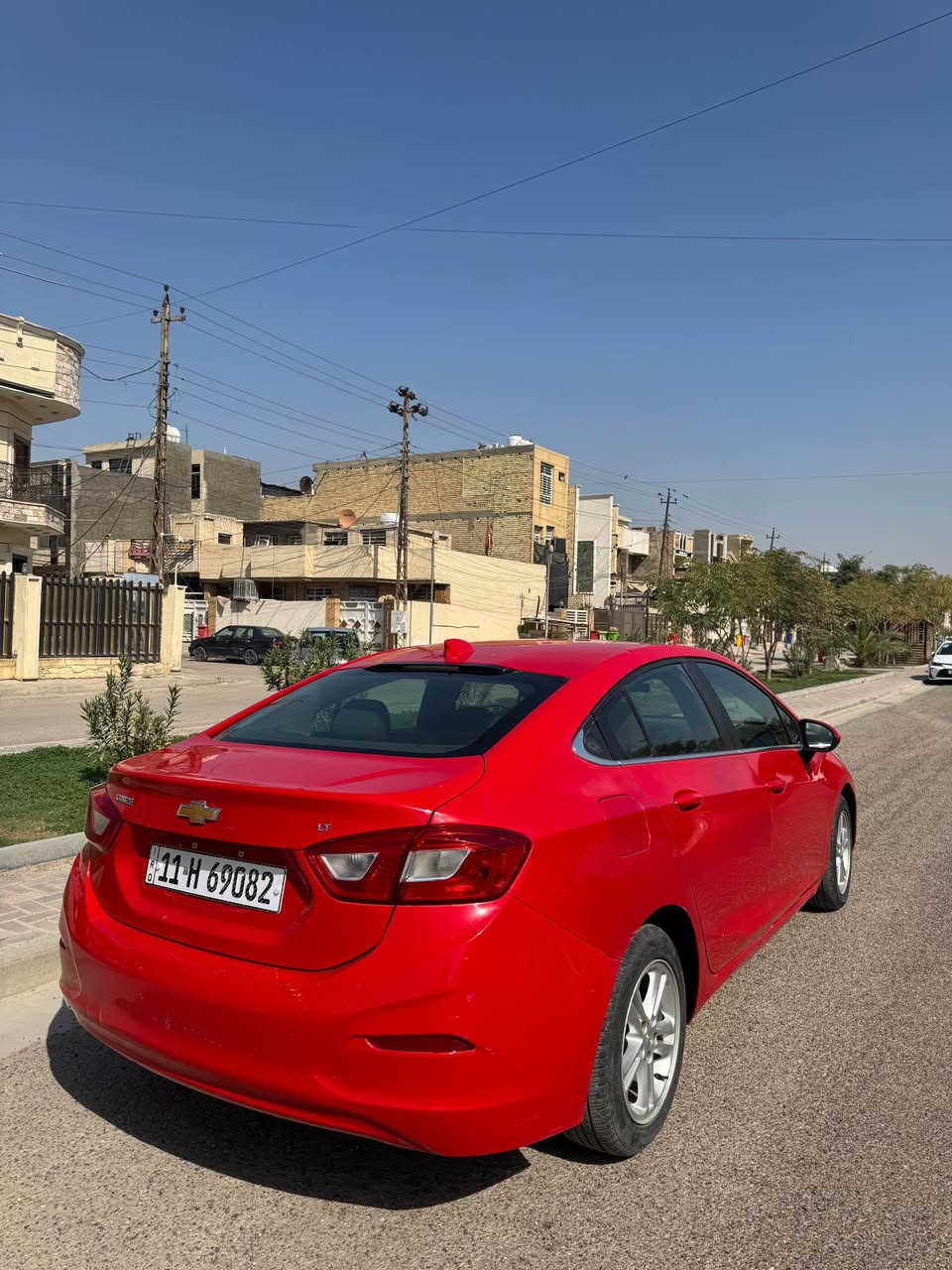 السلام عليكم شوفركروز موديل 2018LT
لسياره جاهزه مابيهه كل نقص
هزه جديده رقم جديد بسمي 
بيهه 3 قطع رش بدون دواخل 
ممشه لسياره 115km
كيرمكينه صدر تبريد تدفئه كلهه مكفوله تراي وين ميعجبك 
لسعر 103$
مكانهه حي الجهاد 
موصفات تحكم جهتين 
كار بلي 
كامره 360
LEDنهاري لايت اوتو
محرك1400تيربو♦️

للستفسار 
واتساب :***********
خط:*********** بغداد, العراق
