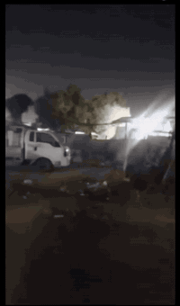 دار للايجار في حي الوفاه مساحه ٥٠متر مربع عله ساحه غرفه صاله مطبخ تخاريج نظيف جدا مكان مميز جدا سعر 300
مكتب الرحمن للعقار *********** احمد الكعبي
