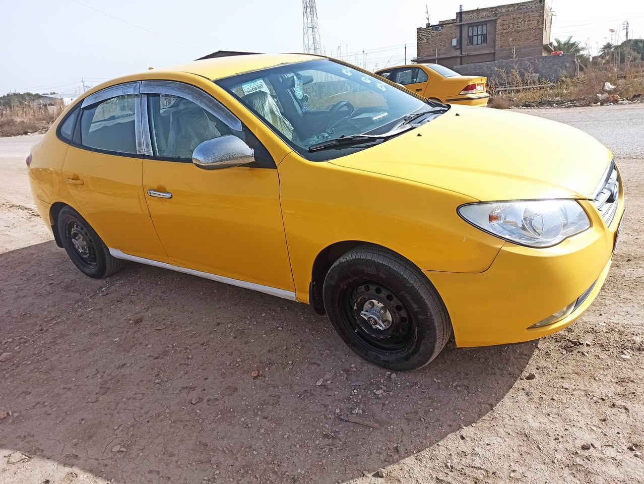 السلام عليكم النتره مقدسه 2010 بيه جاملغ امامي وجاملغ خلفي مكينه بيه خيط بخار
بسمي رقم دولي هزه جديده مصفره من كلشي 
مكاني بابل قرب العلويه شريفه 
‏‪0788 265 1756‬‏

90 وبيه مجال
