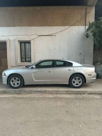 جارجر ٢٠١٢ • مكينة ٣٦٠٠ جديدة • رقم بغداد
