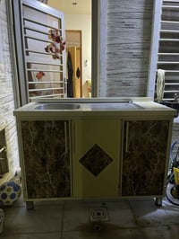 كاونتر • نظيف • استعمال قليل