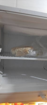 ثلاجة • للبيع