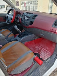 هايلوكس 2014 كير عادي مكفولة شاص 12 رقم واسط باسمي سنوية تنتهي 2029 07...