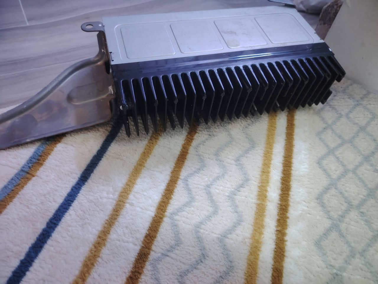 سلام عليكم مشط شاهينه البيع  مال تفصيخ +تيڤي آر مكاني نجف  ***********
