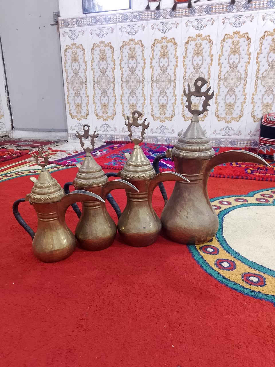 كماكم نصراني نحاس اصلي طرق يدوي قياس 54/45/41/36 للستفسار اتصال *********** يوجد توصيل
