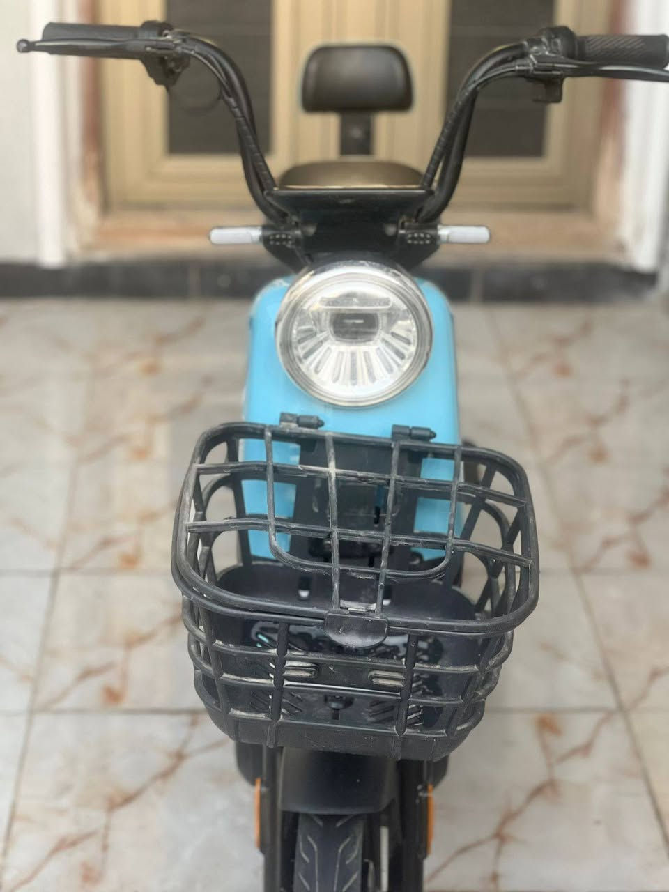 دراجه شحن للبيع ستخدام قليل 
جديده *********** 
السعر 300
ناصريه
