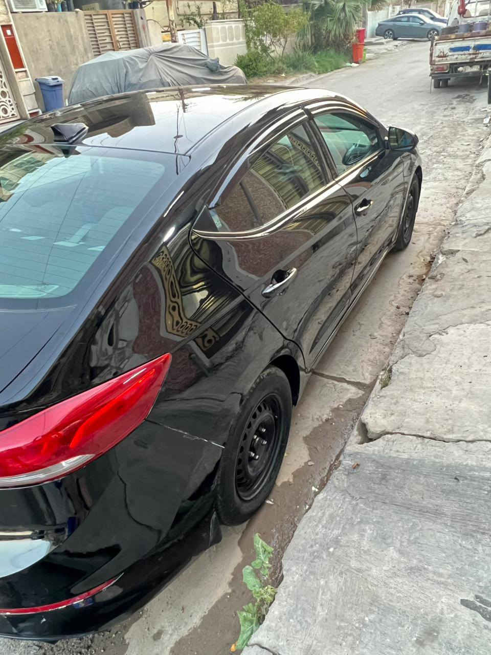 يابه مشتاقين
للبيع النترا 17 امريكي 
السعر قفل 107 🙏
صبغ بنيد + صفحه السايق كلها
تكم + لغد + شاصي مكفول 
صدرها جيد محرك كير جيد
ماشيه 150 الف
رقم بغداد تحويل مباشر
مكاني الشعب 
***********
