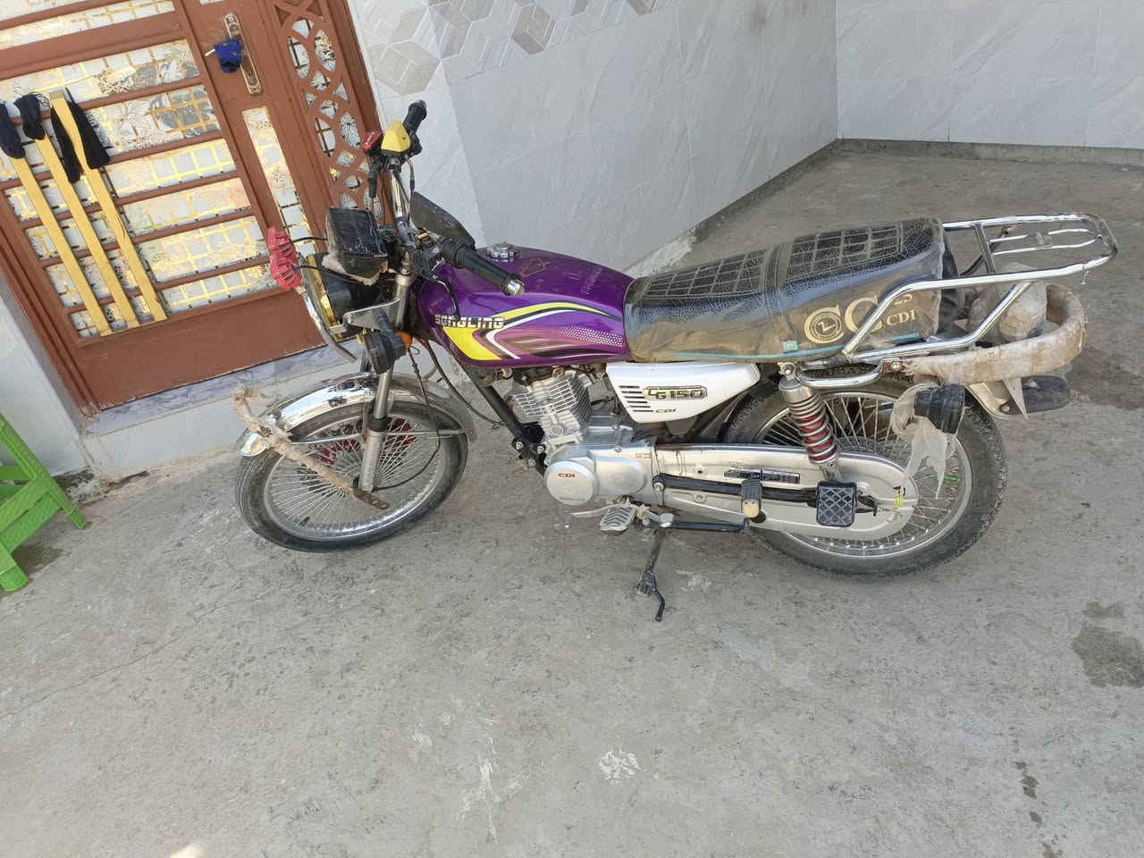 درجه حلوه للبيع موديل 25 السعر 600 وبي مجال قليل مكان ديالى كنعان رقم تلفون ***********
