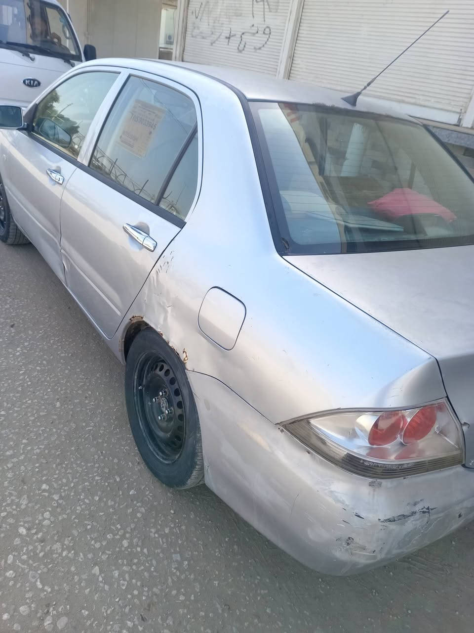 السلام عليكم
لانسر مسبوشي موديل 2010

كير محرك مكفول

تبريد ثلج وتدفئه هم + شاشه بلوتوث +تخم تايرات + دوشمه + حداديه فول جاهزه السياره 

بيه طخات بسيطه ممصلحات مببينات بالصور قطره صبغ مابيه وضع شركه رقم قادسيه تحويل ثاني يوم 

السياره شركه قبق اسود

السعر 75 وبيه مجال

استفسار خاص

***********
