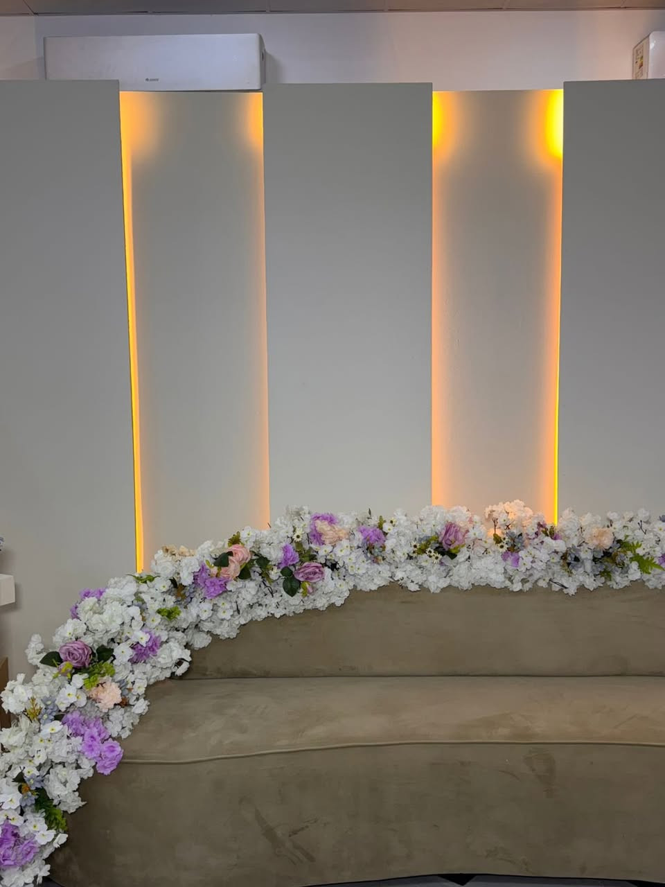 كوشه للبيع عنواني بصره 
خشب mdf  درجه اولى جديده 
ركن فخم وشزلون مترين 
استفسار خاص


**إذا كنت صاحب هذا الإعلان وتريد حذفه لأي سبب، رجاءا أرسل رسالة إلى الدعم الفني**