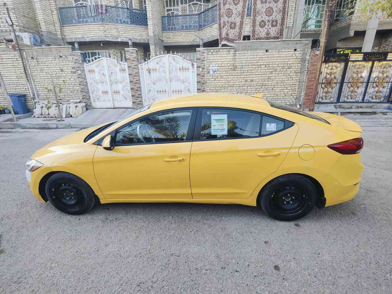 ياالله السلام عليكم النترا 17
السياره ليبل واحد حادثه الدعاميه الخلفيه 
السياره جاهزه وجديده 
مكينه كير AT محرك دوش 
تخم تاير جديد 
امصفره هيه وغرامات 
سنويه لل29 
تبريد شغال 
شاشه جبيره 
كامره شغاله 
صدر امامي خلفي كله جديد 
مكينه كير مكفولات 
مكان السياره بغداد 
السعر والاستفسار انتصل عله الرقم وبيك خير ودلل 
***********
