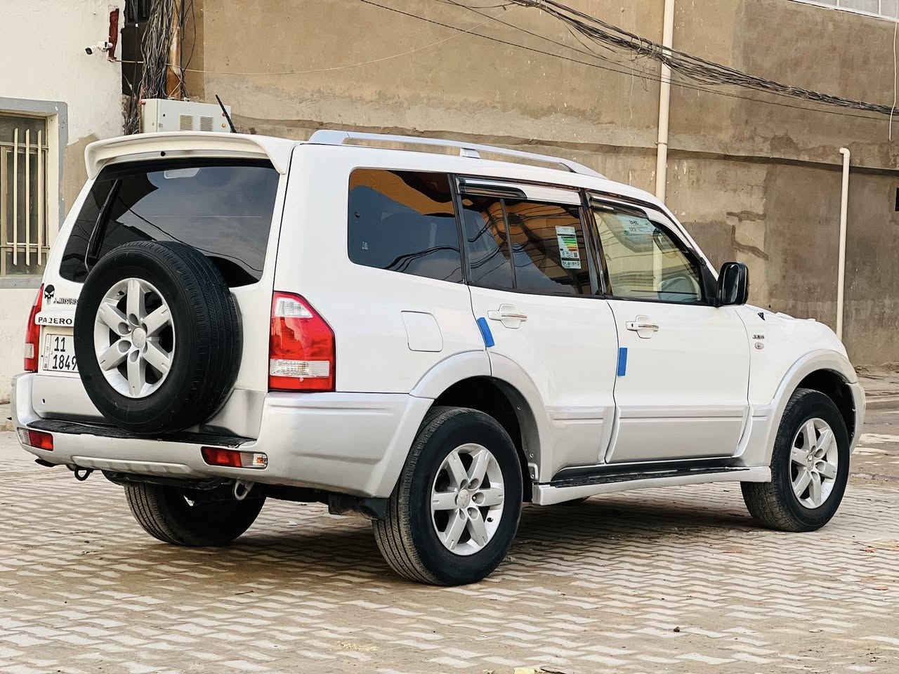 سلام عليكم باجيرو للبيع او مراوس
مديل 2007رقم بغداد سنويا 2027

مكينه وكير وحداديه وتخم تاير و تبريد جديد 

كفالة عمه من غير نص بنيد و نص جاملغ 

رقم *********** السعر 98وبيه مجال 

مكان نجف
