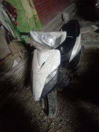 دراجة ثعلب للبيع دراجة نقصهة بس باتري وصالنصة دراجة كهربائيات كلهة شغا...