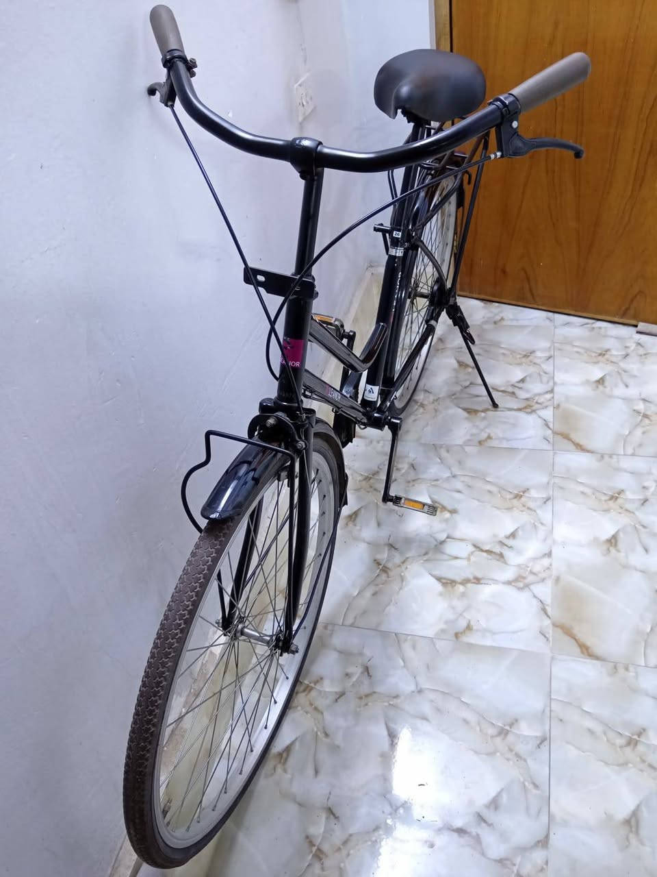 السلام عليكم  بأيسكل  #باله حجم 26 
شرط النظافه  سعره ١٢٠ 
مكاني دور النفط / 
متواجد على الخاص


**إذا كنت صاحب هذا الإعلان وتريد حذفه لأي سبب، رجاءا أرسل رسالة إلى الدعم الفني**