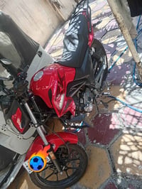٢٠٠ • موديل ٢٥ • بوكسر